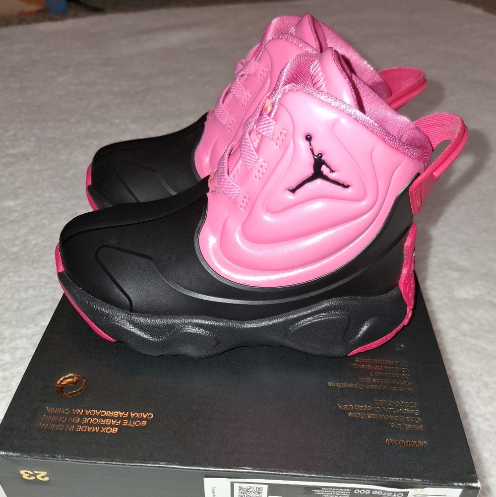 Jordan Drip 23 Pink/Black Size 7c